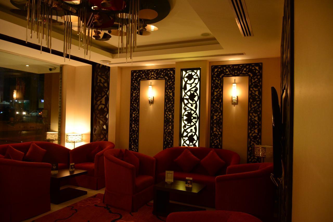 Home Inn Hotel Suites Эль-Хубар Экстерьер фото